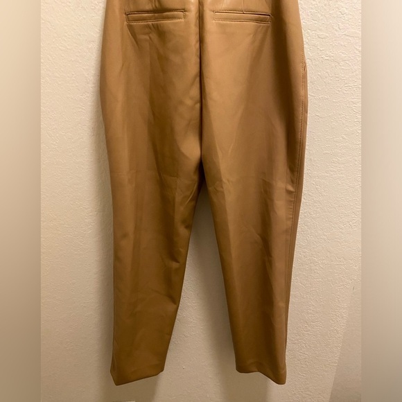 Aritzia Babaton Vegan Leather Command Cropped Pant In Camel Size 00 - Picture 11 of 12